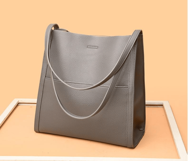 Savannah Belle Leather Shoulder Bag
