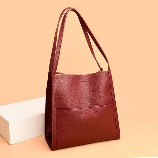 Savannah Belle Leather Shoulder Bag