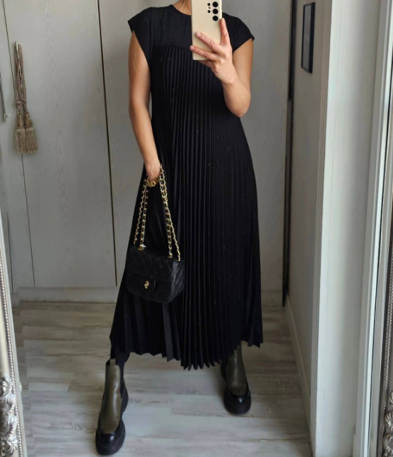 The Ava Everyday Elegance Dress