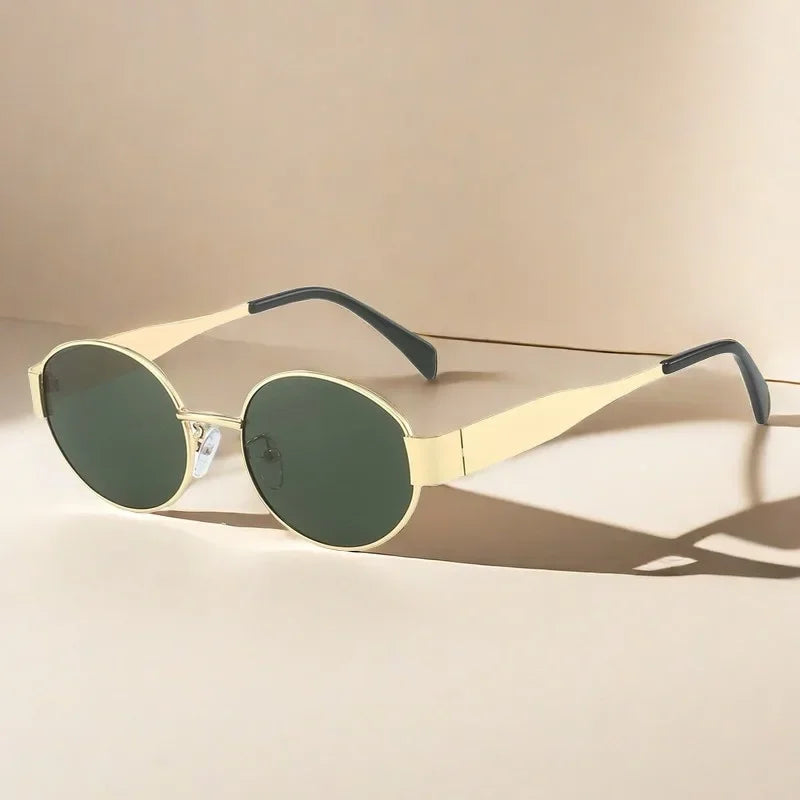 Samantha Vintage Luxe Oval Sunnies