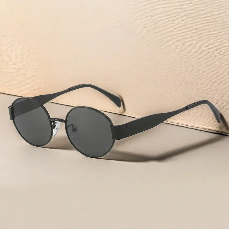 Samantha Vintage Luxe Oval Sunnies