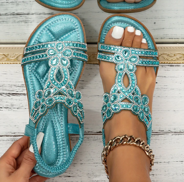 GlimmerGrace Crystal Sandals – Sparkling Detail & Everyday Elegance