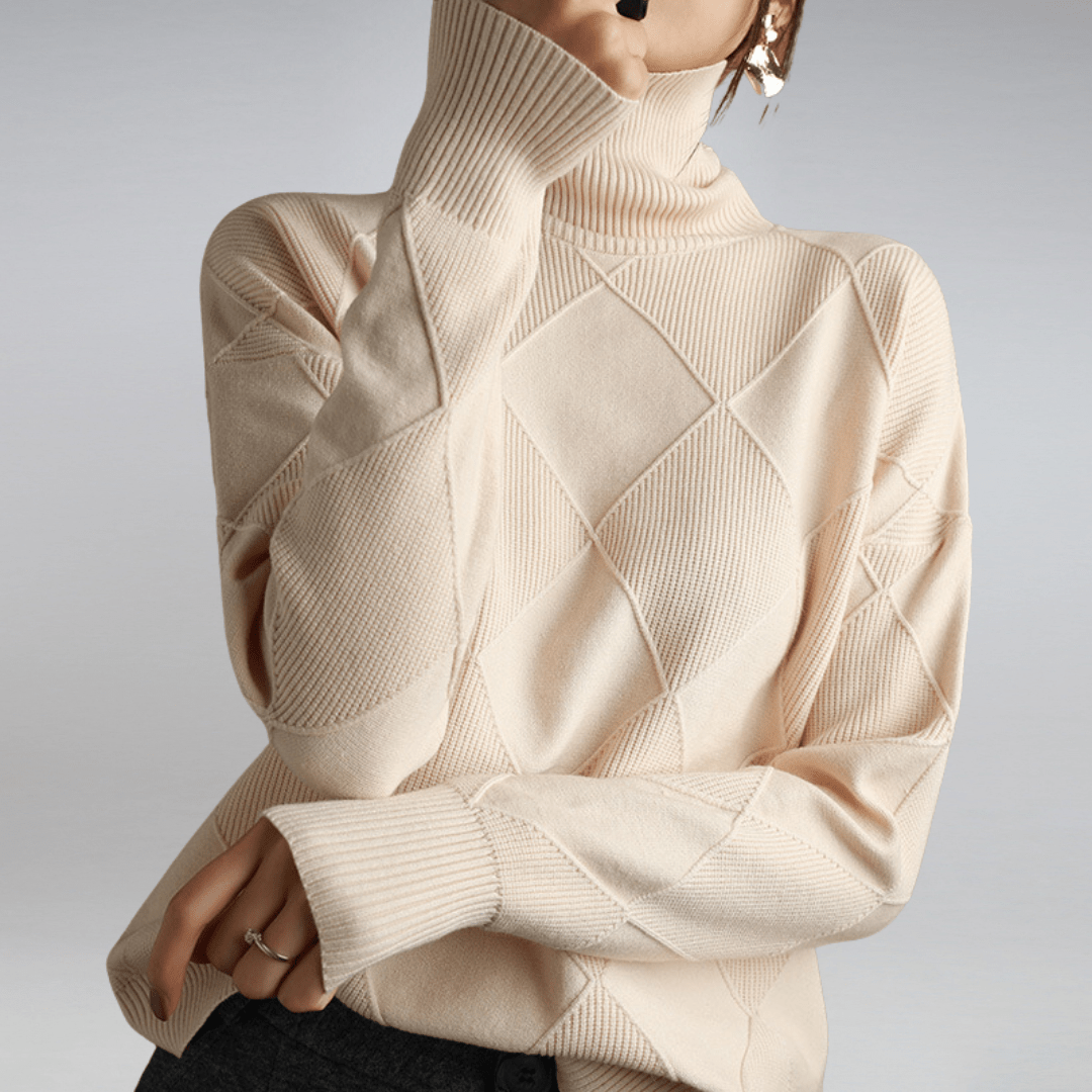 Clara Luxe Soft Turtleneck