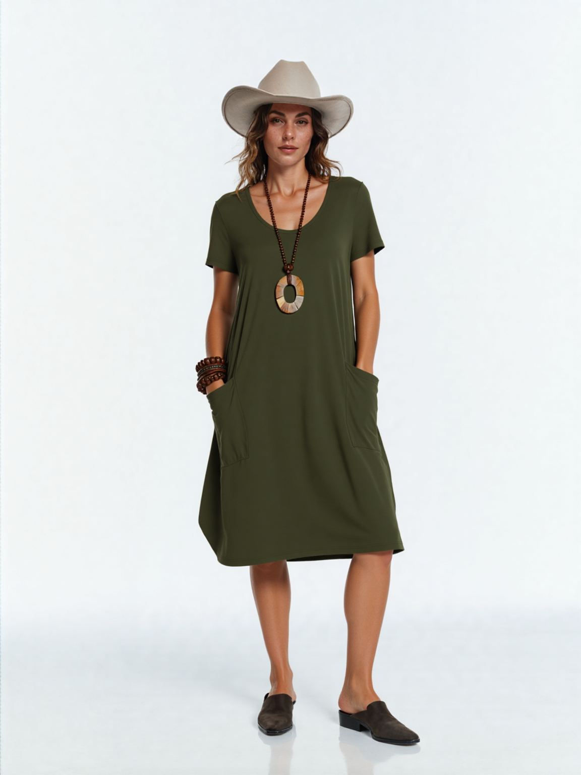 SOPHIE – All-Day Elegance Midi Dress