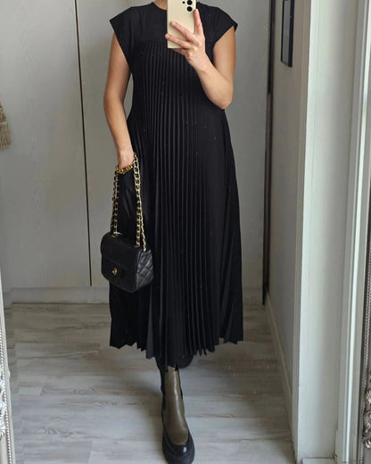 The Ava Everyday Elegance Dress