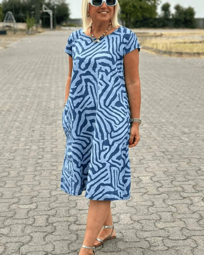 Olivia Vintage Dress With Perfect Fit And Beautiful Print