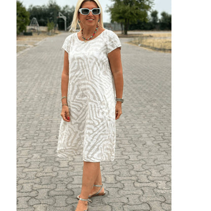 Olivia Vintage Dress With Perfect Fit And Beautiful Print