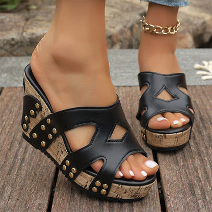 Eloura ComfortLift Wedge Sandals – All-Day Support & Effortless Style